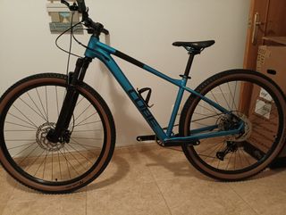Bicicleta cube attention slx 2024