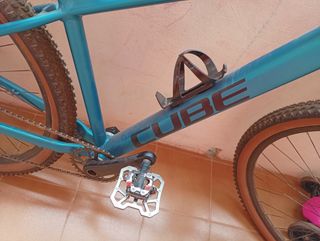 Bicicleta cube attention slx 2024