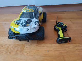 Coche teledirigido hotwheels