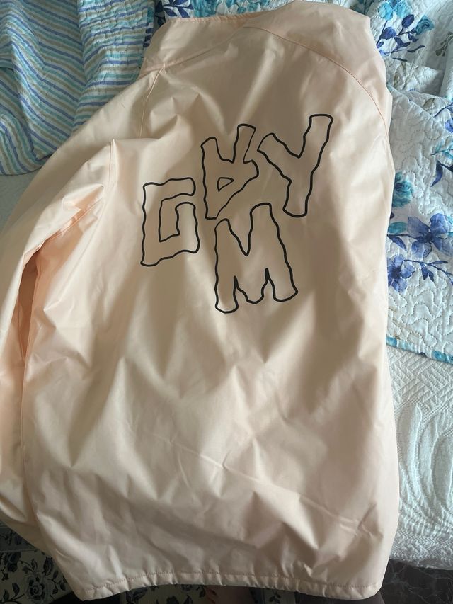 Se vende chaqueta grmey