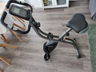 Bicicleta estática plegable