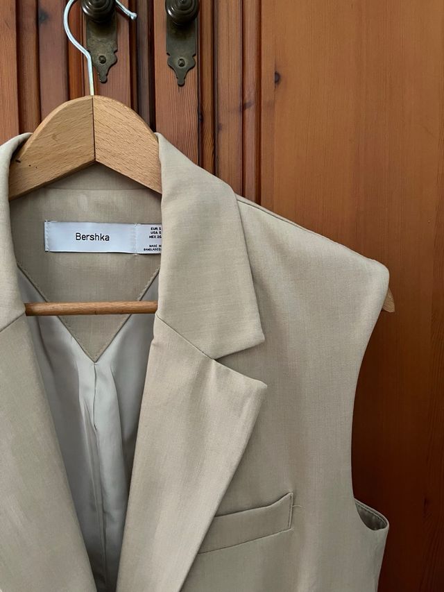 Chaleco beige