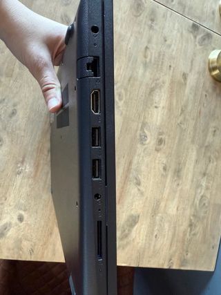 PC Portátil Lenovo V145-15AST 8Gb