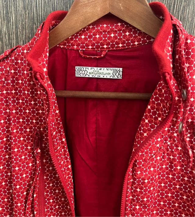 Chaqueta Skunkfunk modelo Iradi