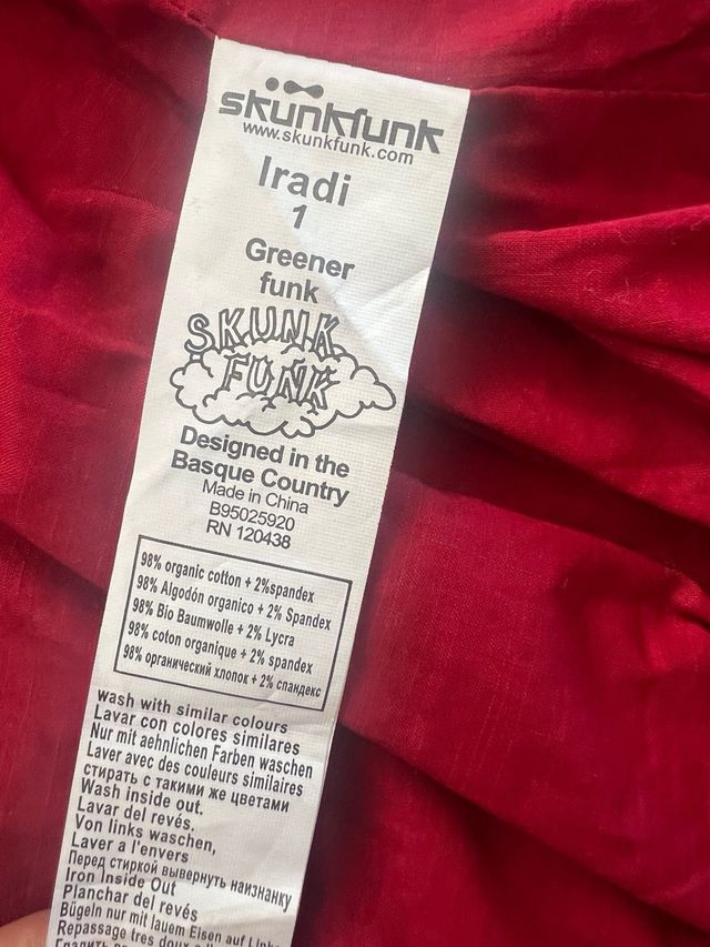 Chaqueta Skunkfunk modelo Iradi