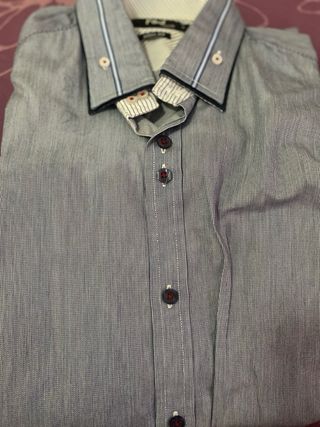 Varias camisas manga larga talla L