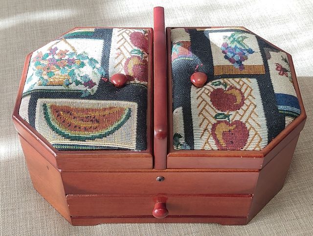 Guarda Jóias em madeira