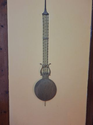 Reloj antiguo de pie