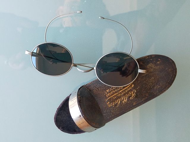 Gafas de sol vintage antiguas