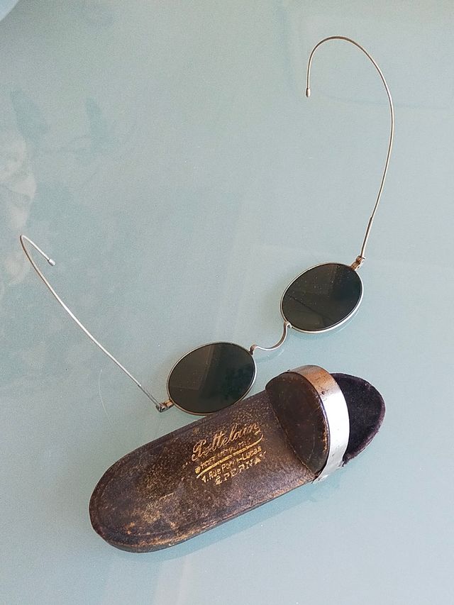 Gafas de sol vintage antiguas