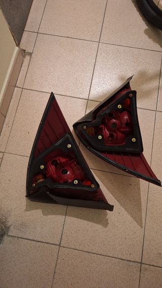 Pilotos traseros Ford Mondeo MK3