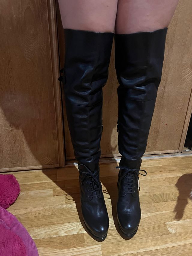 Botas Altas piel Cuissard negro.