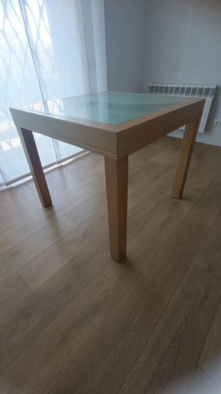 Juego de mesa y sillas de comedor