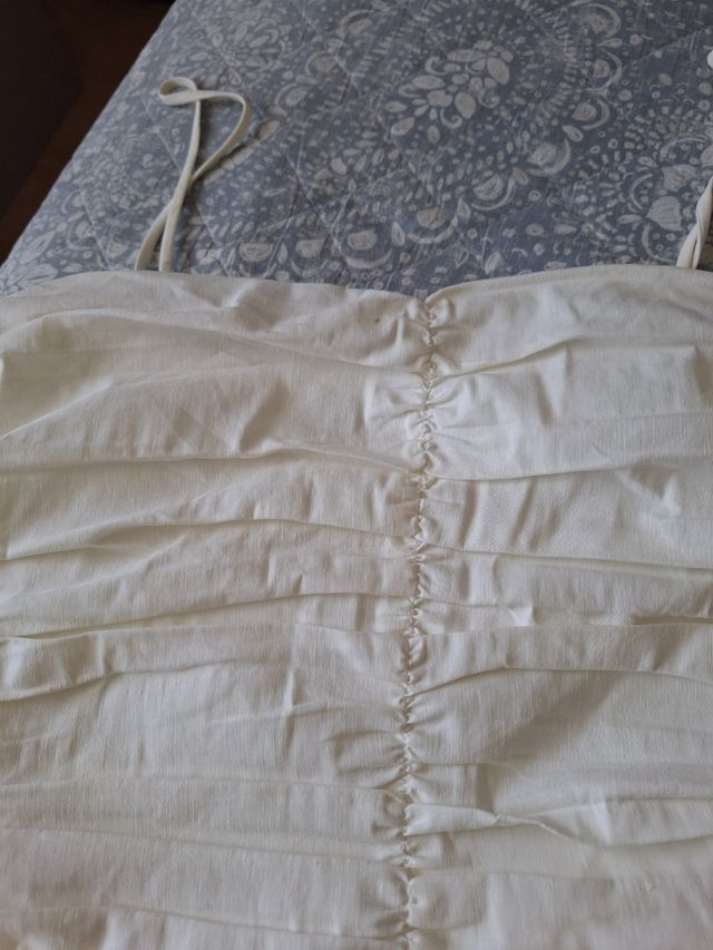 Vestido corto blanco de Zara