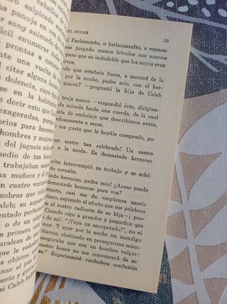 Libro el grillo del Hogar