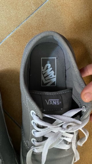 vans