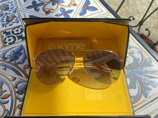 Occhiali da sole kyme stevie tipo rayban a goccia
