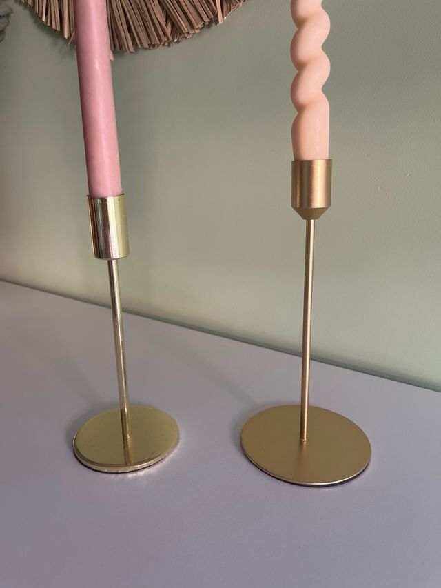 Castiçais velas douradas