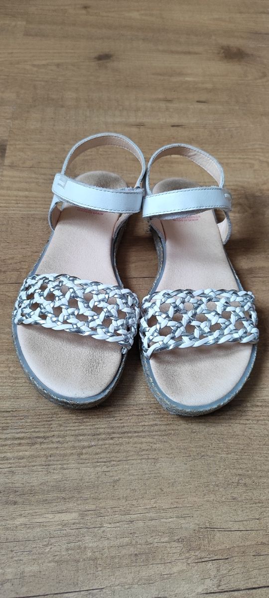 PABLOSKY SANDALIAS 37 NIÑA