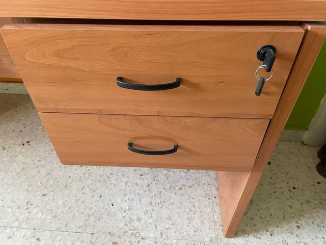 Escritorio + mesa ordenador