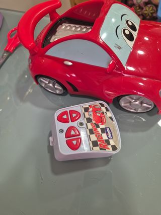 Coche teledirigido de juguete chicco