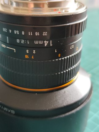 objetivo Samyang 14mm 2.8