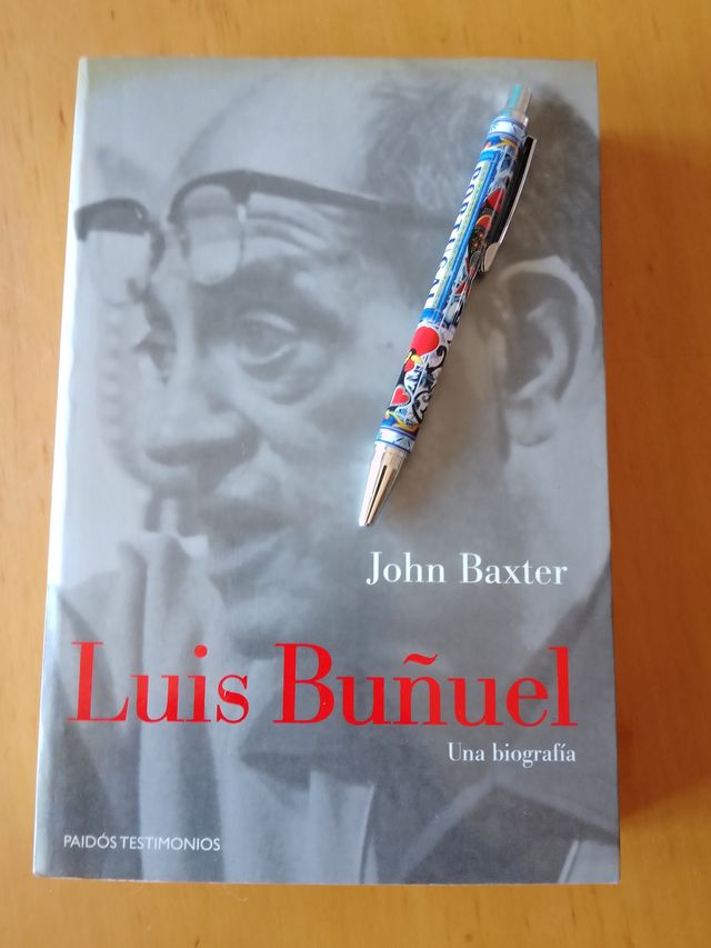 "Luis Buñuel (Biografía)". John Baxter