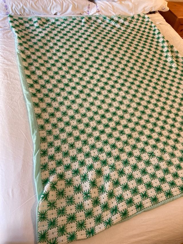 Colcha hecha a mano bebé