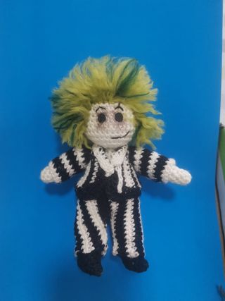 Figura Beetlejuice . Amigurumi.