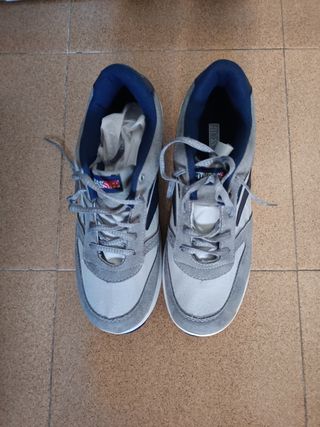 FITNESS STEP Snesker con suela curva