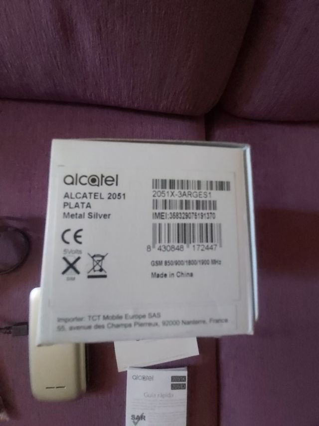 Móvil Alcatel 2051
