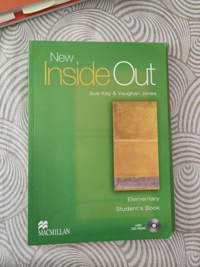 New Inside Out Elementary Student's Book