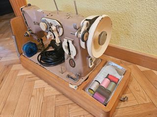 Máquina de coser Singer
