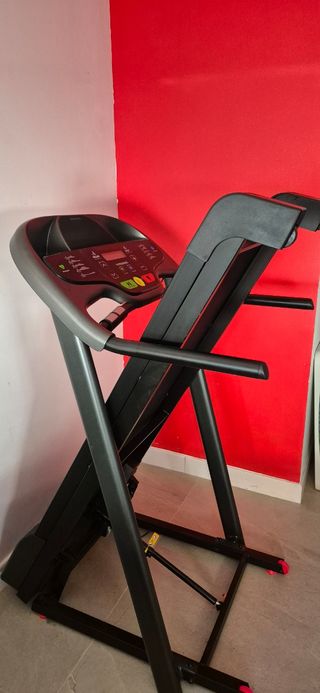 Cinta de correr plegable DOMYOS T520B