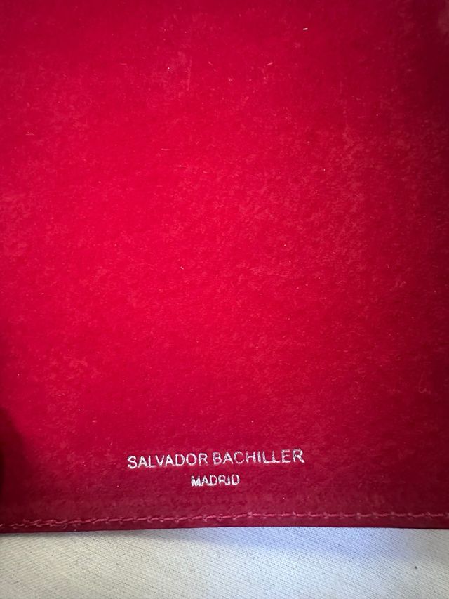 Tarjetero salvador bachiller