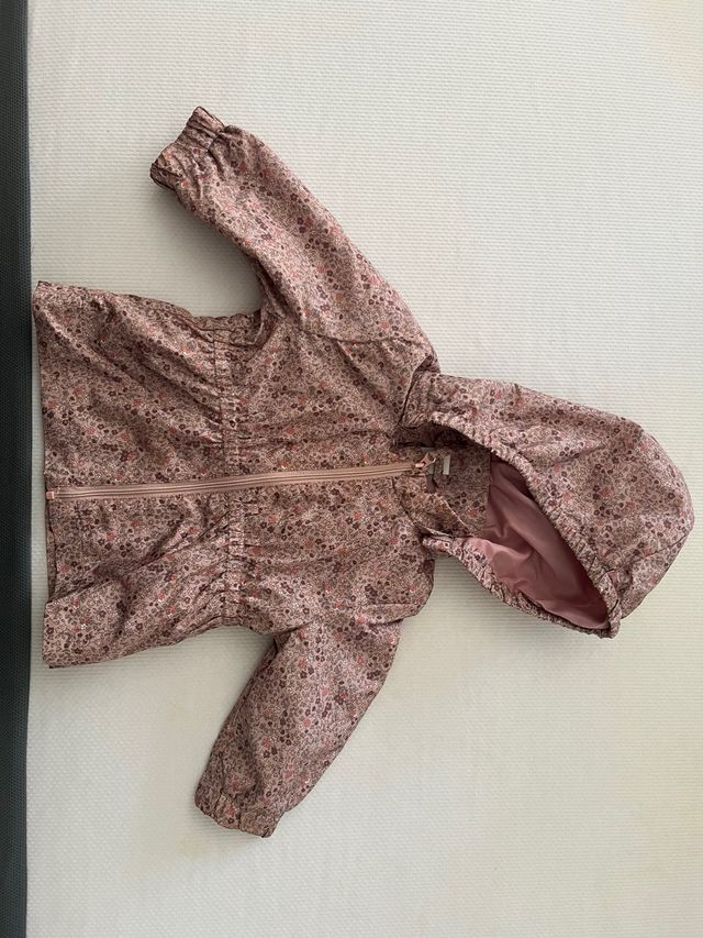 Chaqueta cortavientos bebe talla 68