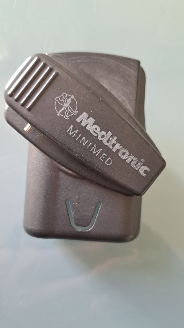 Pinza clic Medtronic diabetes