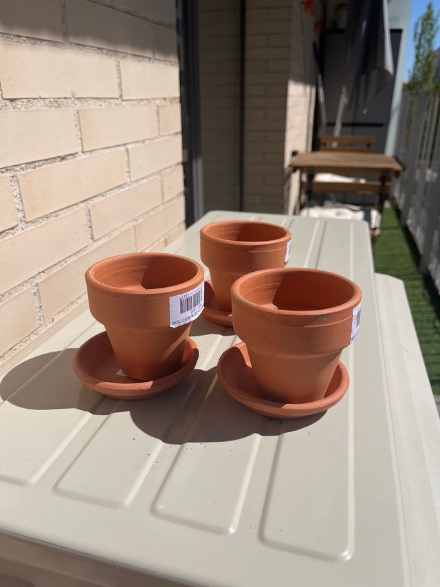 Conjunto 3 macetas 8cm barro