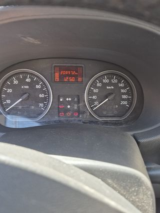 Dacia Sandero 2012