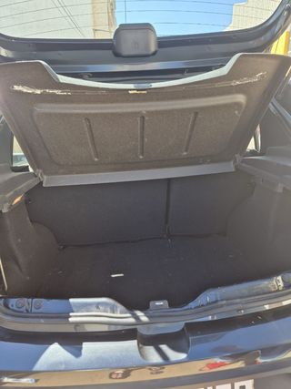 Dacia Sandero 2012