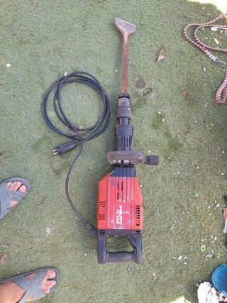 Martillo hilti TE 905
