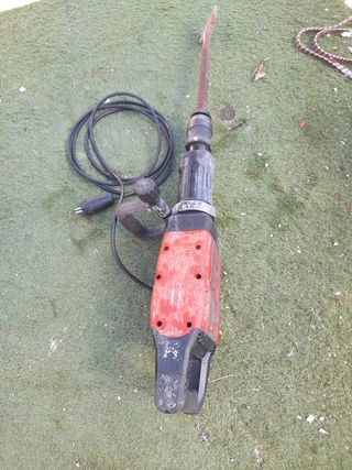 Martillo hilti TE 905