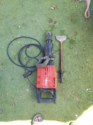 Martillo hilti TE 905