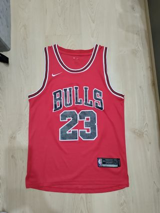 CAMISETA BULLS - JORDAN.TALLA 44