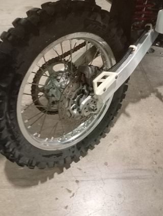 Se vende Suzuki drz 