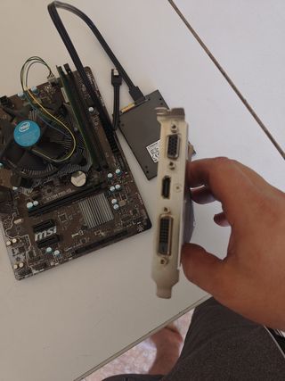 Lote de placa base+ram+procesador 
