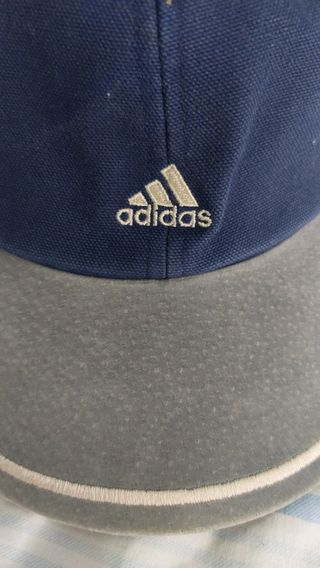 Gorra adidas