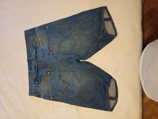 Pantalón corto levis