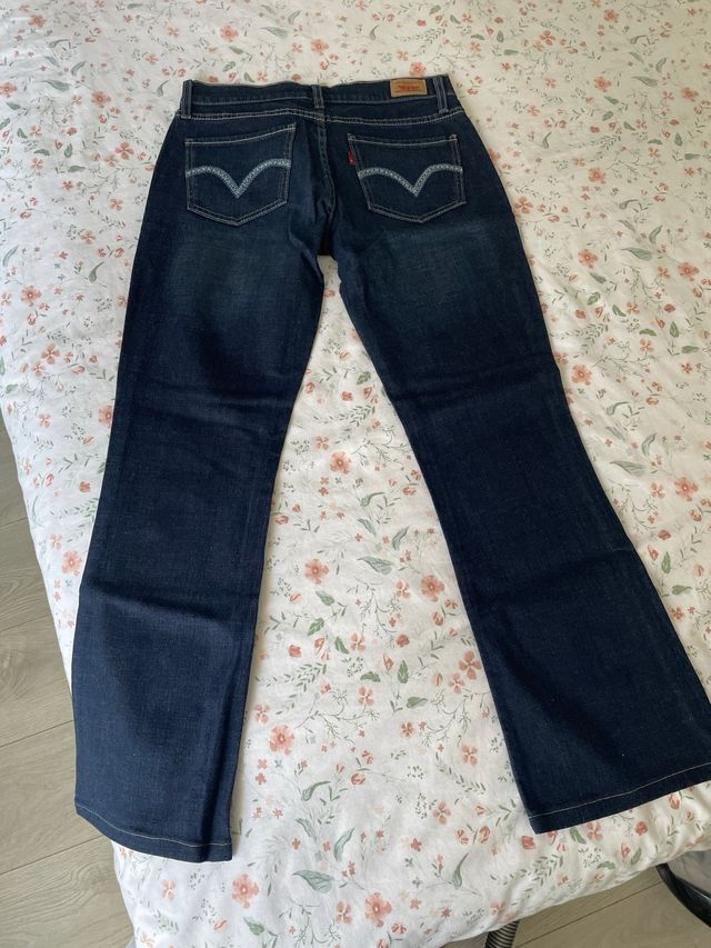 Vaquero levis de mujer