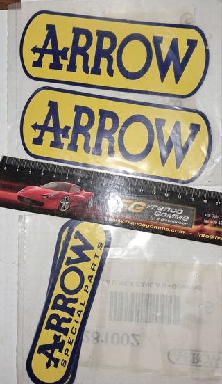 Lotto 7 adesivi Arrow